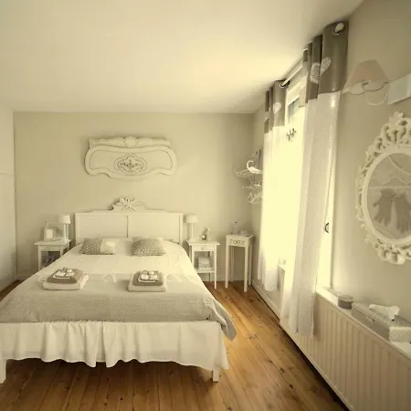 Aux Petits Bonheurs Hotel La Gorgue Buitenkant foto